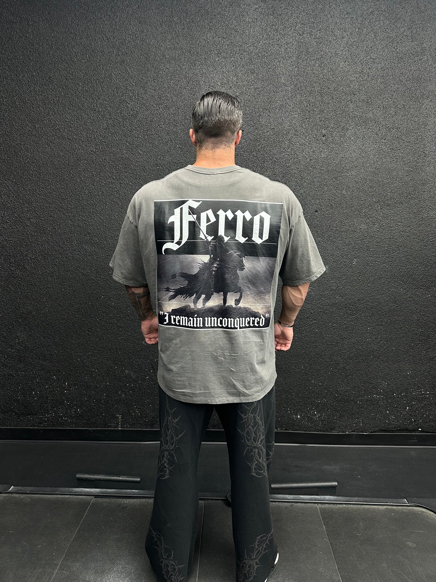 Unconquered oversized shirt